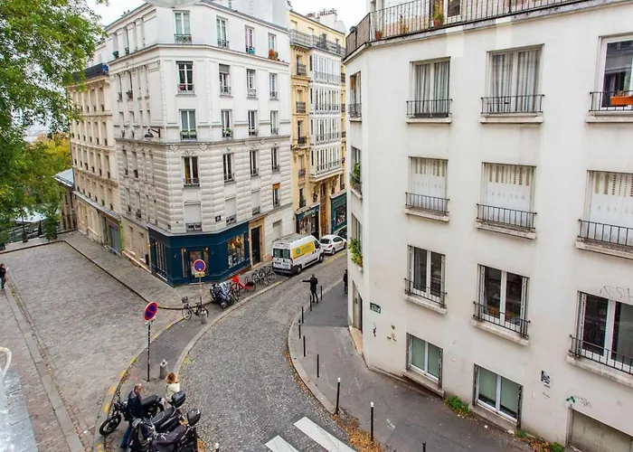 Superb Apt- 4p - Montmartre Sacre Coeur